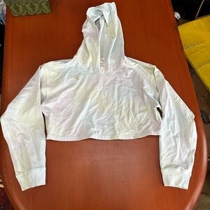 LULULEMON women’s cropped hooded sweatshirt size 12